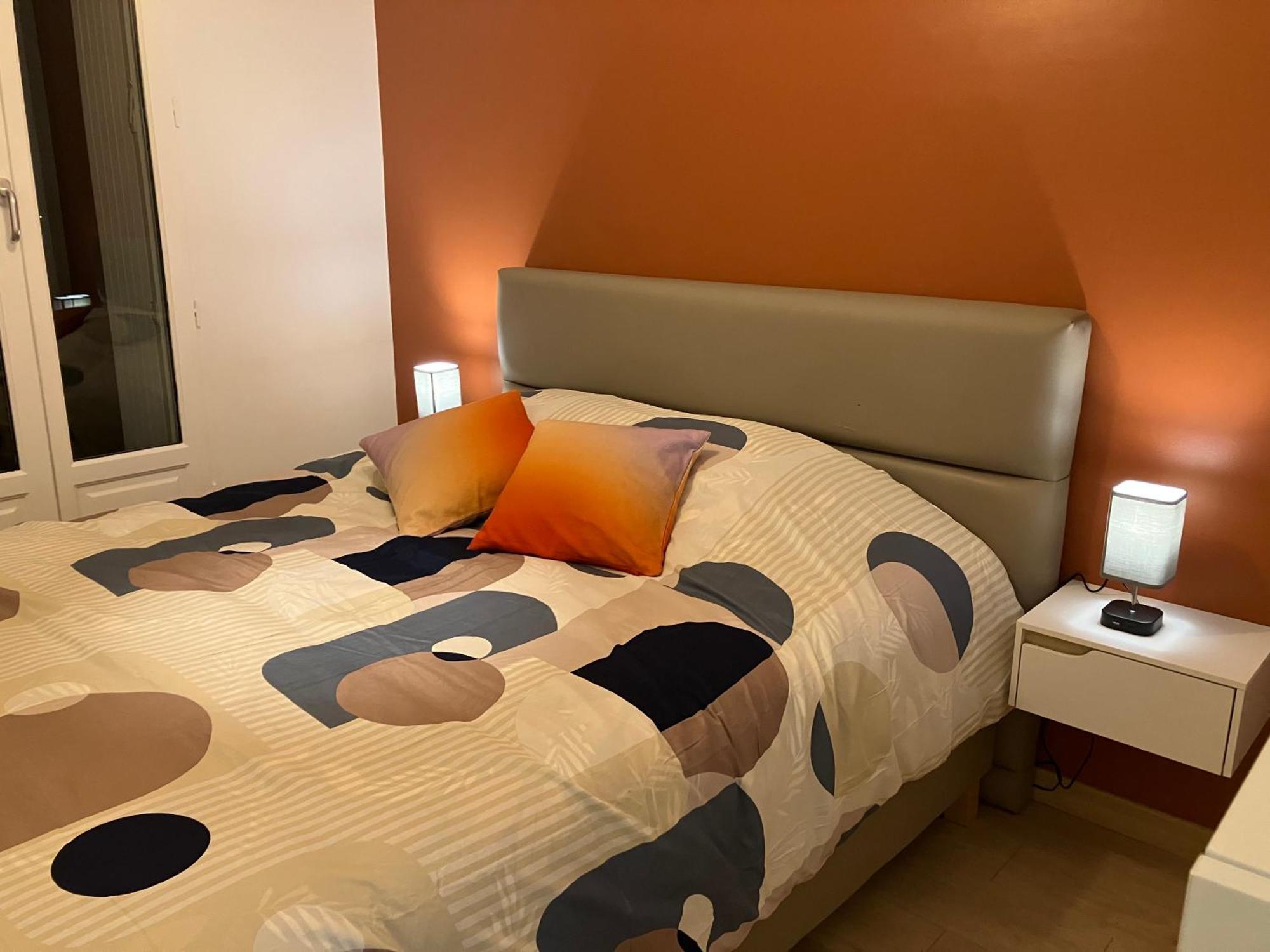 Appartement Avec Parking & Linge Inclus & Local Velos Blois Kültér fotó
